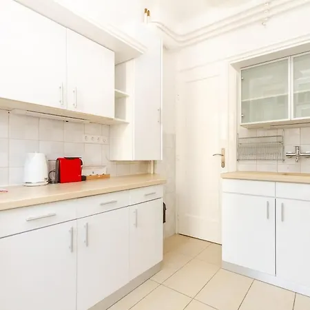 Daire Family Spot W Ac By Nw